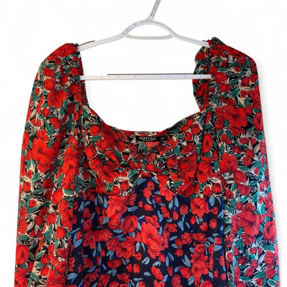 Nasty Gal Red and Blue Floral Long Sleeve Dress - Picture 3 of 9
